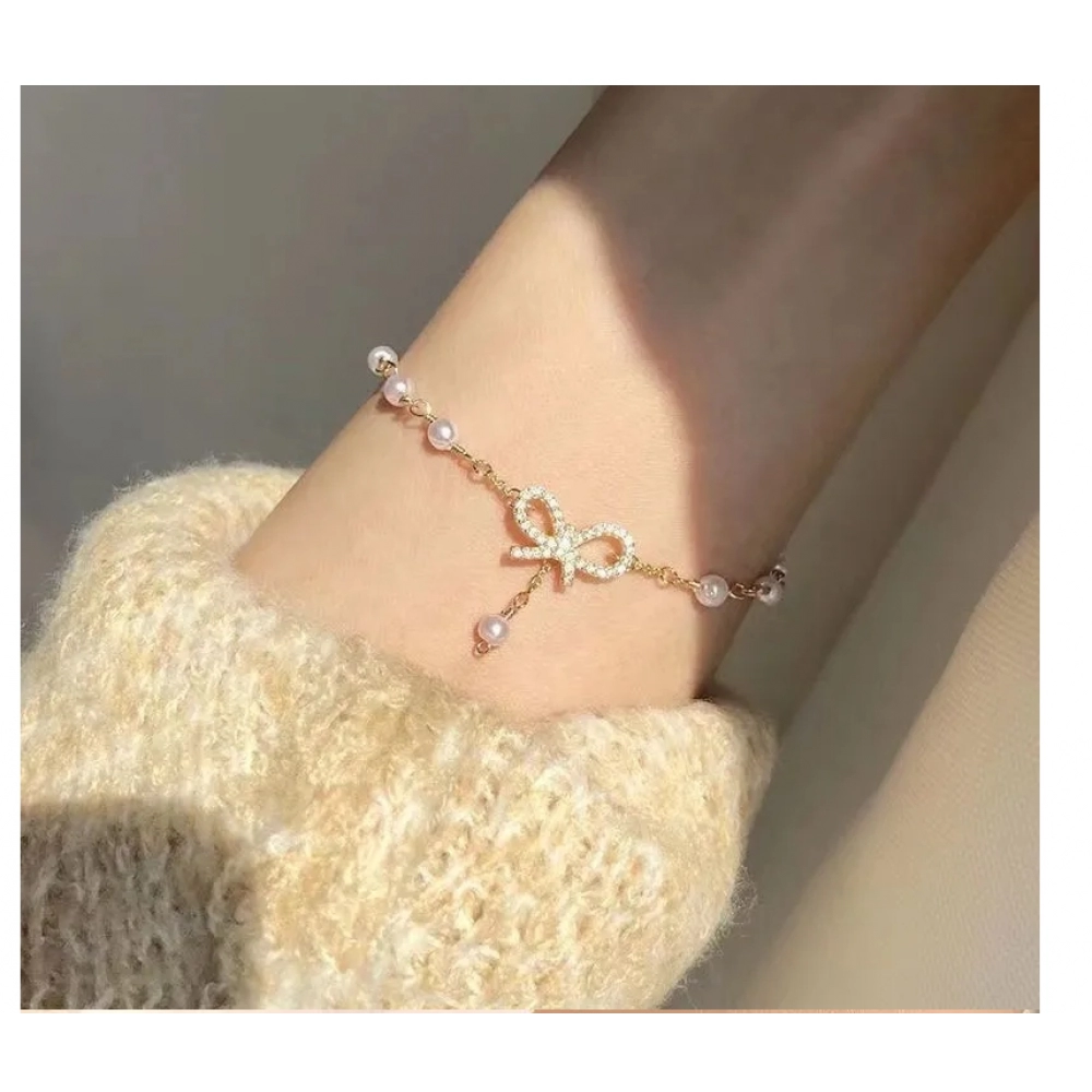 Sweet Korean Imitation Pearl Link Chain Bracelet For Women Girl Elegant Charm Crystal Bowknot Bow Jewelry Female Party Gifts
